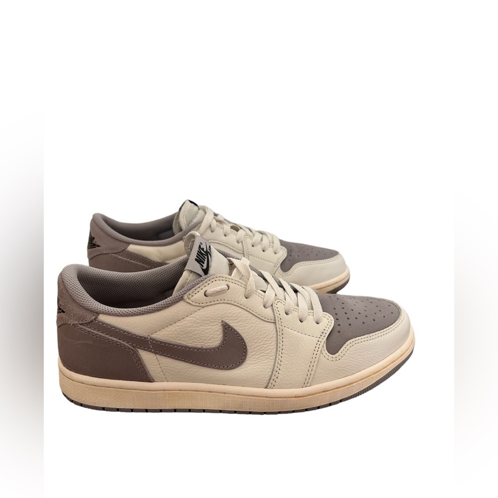 Air Jordan 1 Retro Low OG 'Atmosphere Grey' CZ0790-101